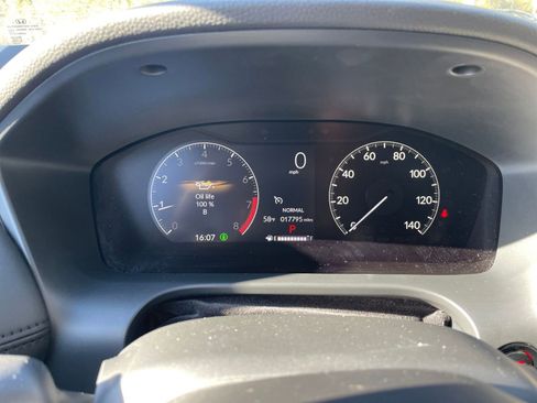 Used 2025 Honda HR-V LX image 33