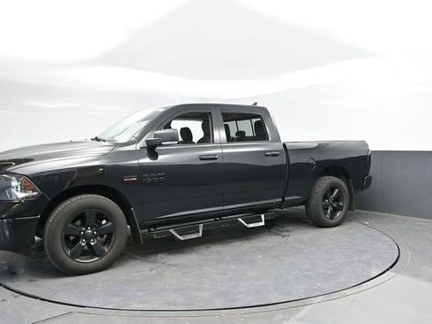 Used 2018 RAM 1500 Big Horn AWD/4WD image 7