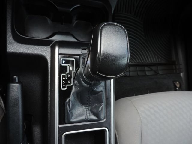 Used 2023 Toyota Tacoma SR5 RWD image 29