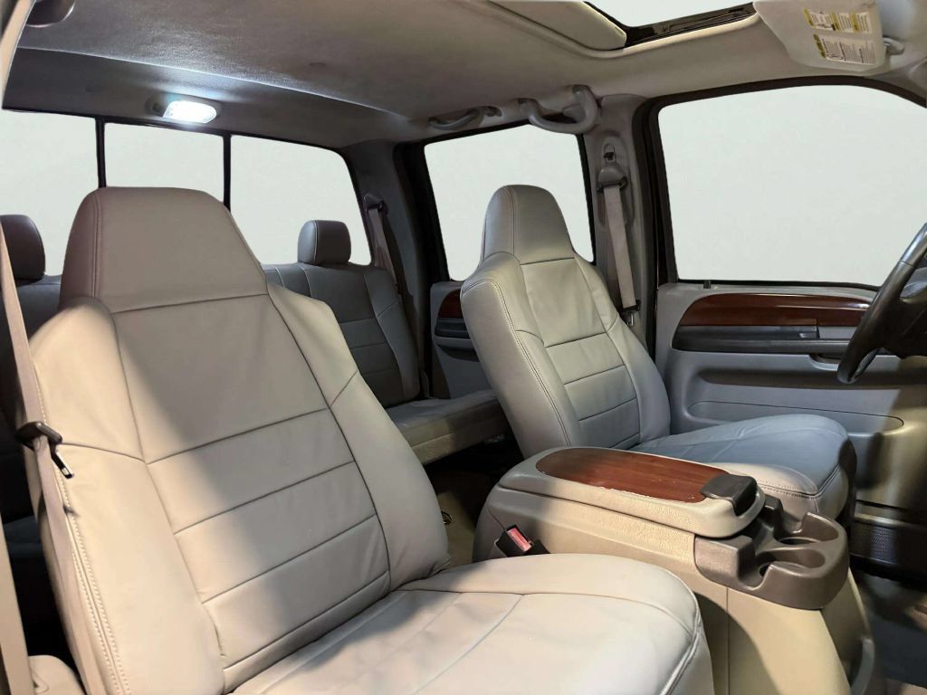 Used 2007 Ford F250 Lariat AWD/4WD image 28