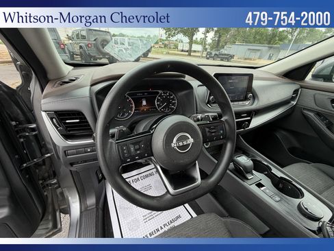 Used 2022 Nissan Rogue SV AWD/4WD image 10