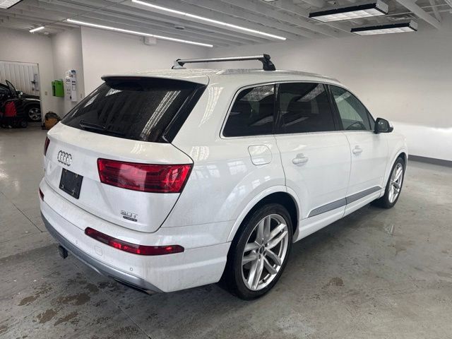 Used 2017 Audi Q7 3.0T Prestige AWD/4WD image 11
