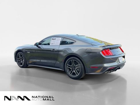Used 2020 Ford Mustang GT RWD image 3