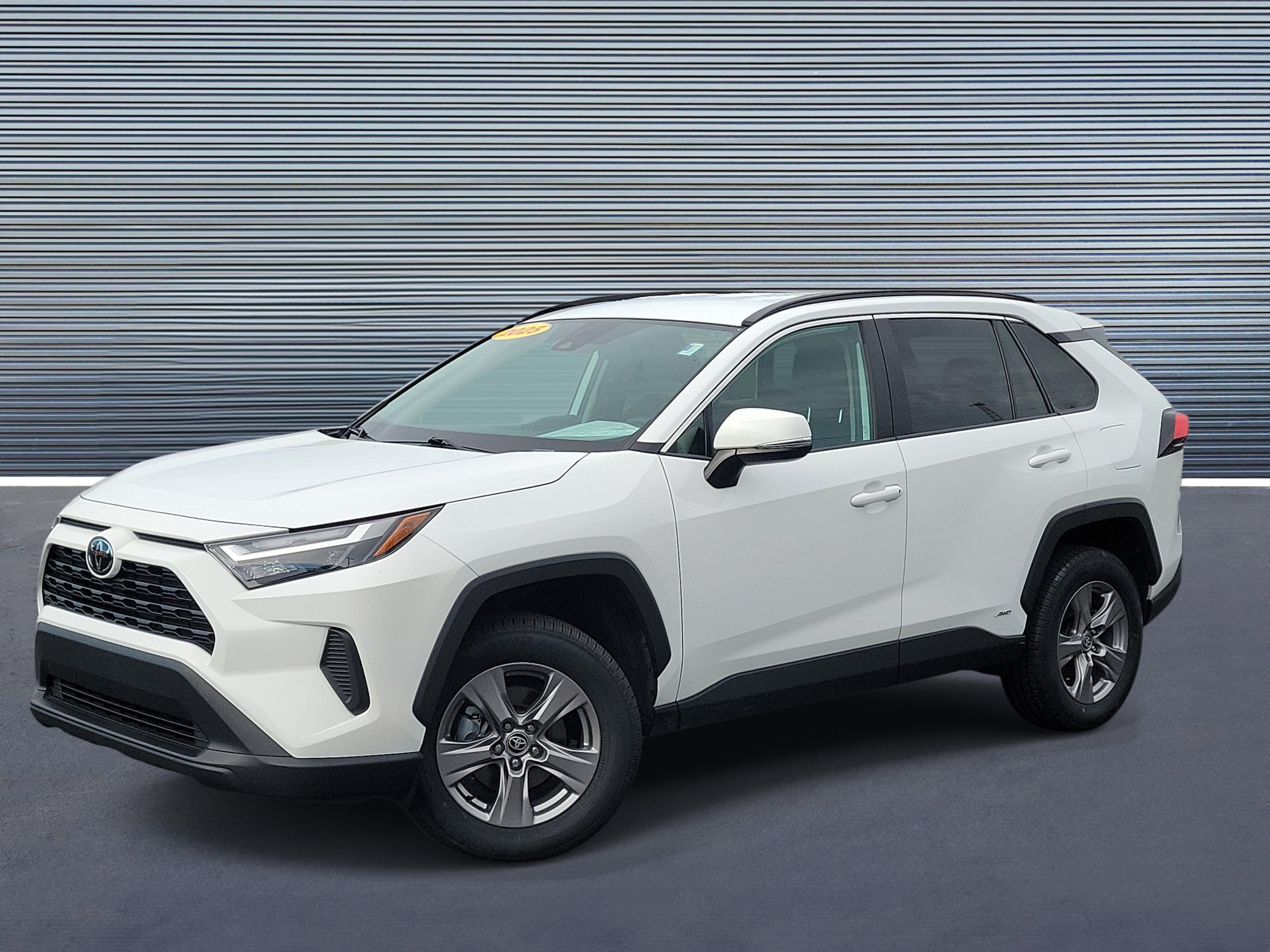 Used 2025 Toyota RAV4 LE AWD/4WD 360° Tour