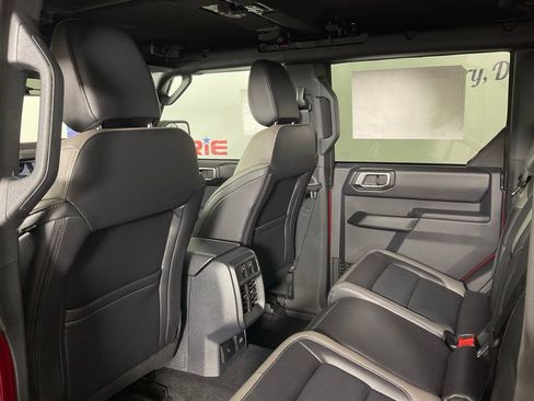 New 2026 Ford Bronco Outer Banks AWD/4WD image 15