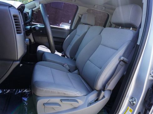 Used 2018 Chevrolet Silverado 1500 Custom w/ Custom Value Package RWD image 6