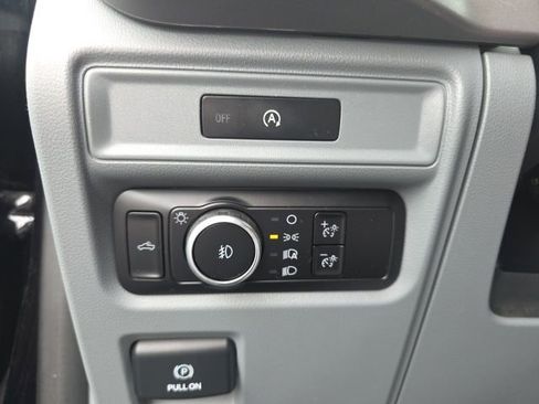 Used 2025 Ford F150 XLT w/ Equipment Group 301A Standard image 13