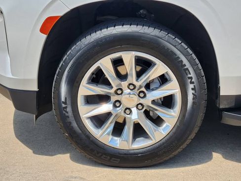 Used 2023 Chevrolet Tahoe Premier RWD image 11