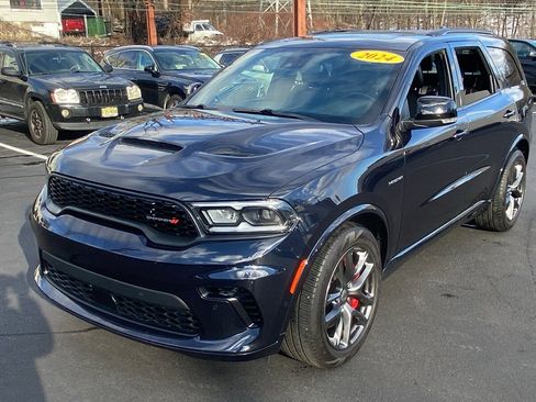 Certified 2024 Dodge Durango R/T image 3