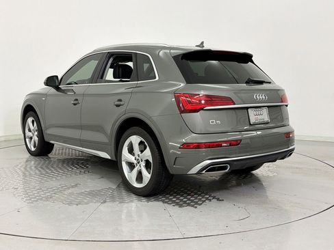 Used 2023 Audi Q5 2.0T Premium Plus w/ Premium Plus Package image 3