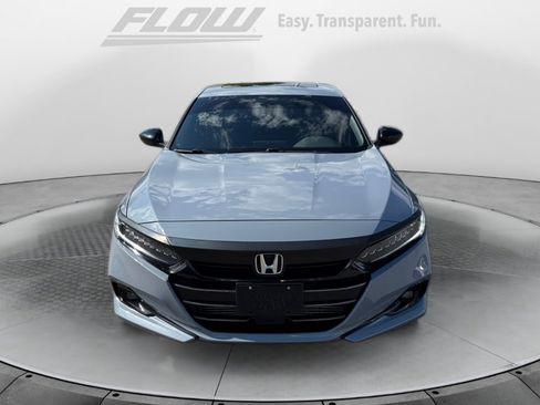 Used 2022 Honda Accord Sport image 3