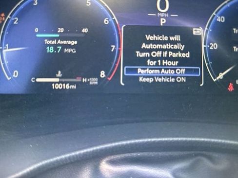 Used 2024 Toyota Highlander Platinum FWD image 6