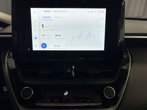 Certified 2024 Toyota Corolla Cross LE image 13