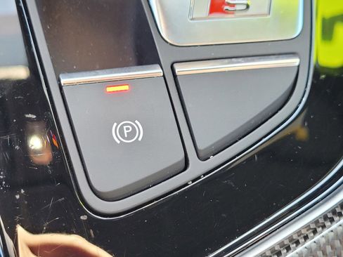 Used 2022 Audi S5 Premium image 23