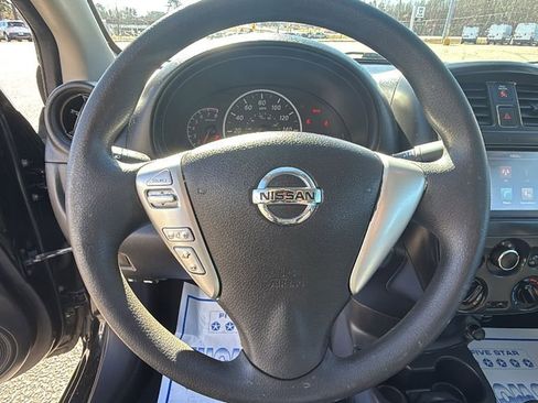 Used 2019 Nissan Versa S image 21
