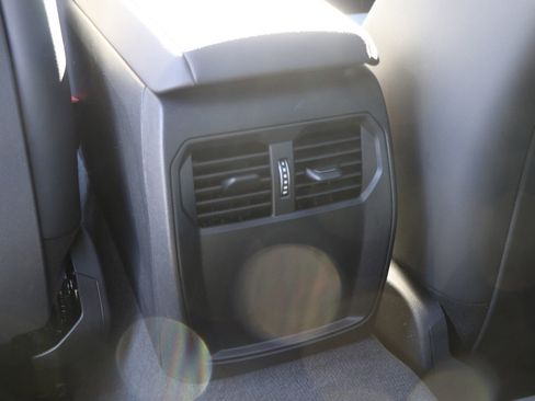 Certified 2025 BMW 430i Coupe w/ M Sport Package image 31