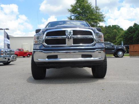 Used 2017 RAM 1500 Classic SLT image 2