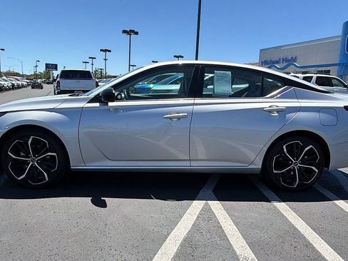 Used 2024 Nissan Altima 2.5 SR FWD image 6