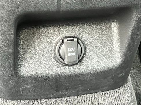 Used 2025 Kia Telluride S image 26