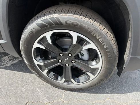 New 2026 Chevrolet Equinox LT w/ Safety and Technology Package FWD image 20