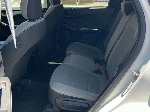 Certified 2022 Ford Escape SE FWD image 11