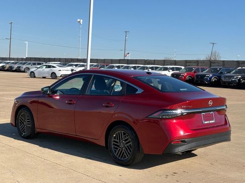 New 2026 Nissan Sentra SV image 6
