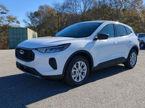 New 2026 Ford Escape Active image 6