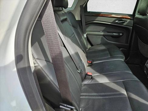 Used 2016 Cadillac SRX Luxury w/ Driver Awareness Package image 19