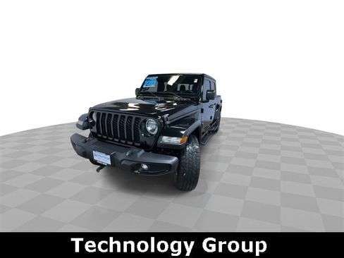 Used 2022 Jeep Gladiator Sport image 4