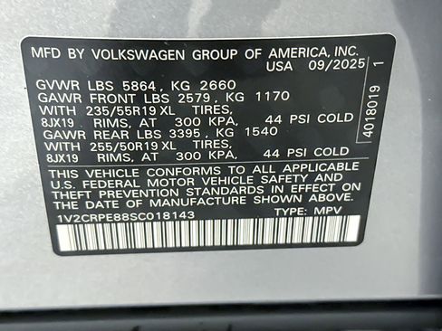 New 2025 Volkswagen ID.4 Pro image 27