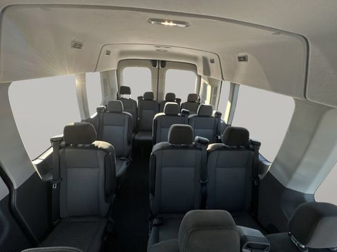 Used 2024 Ford Transit 350 XLT RWD image 26