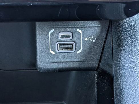 Used 2022 Jeep Compass Altitude image 23