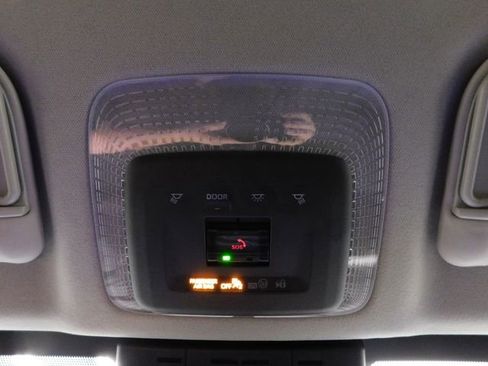 Used 2024 Toyota Prius Limited image 31