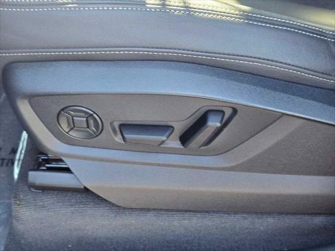 Used 2025 Audi Q7 2.0T Premium w/ Convenience Package image 28