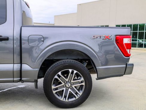 Used 2022 Ford F150 XL w/ STX Appearance Package RWD image 7