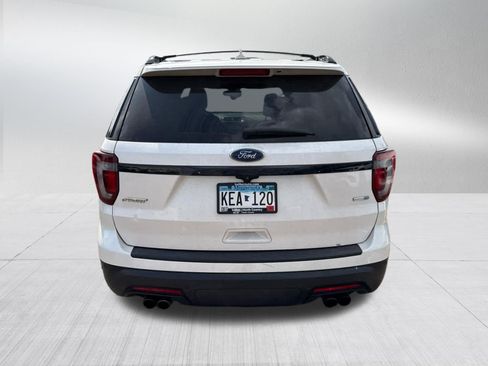 Used 2019 Ford Explorer Sport w/ Ford Safe & Smart Package AWD/4WD image 4