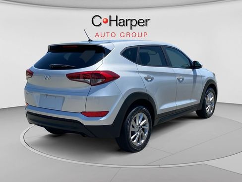 Used 2018 Hyundai Tucson SE FWD image 3