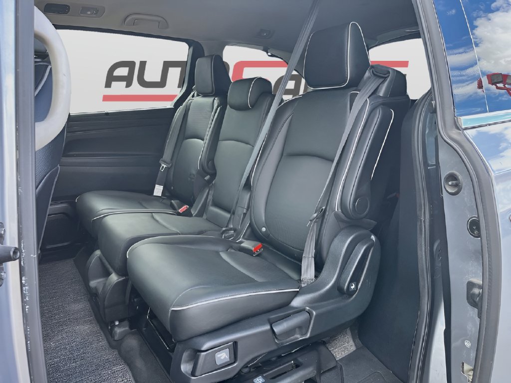 Used 2025 Honda Odyssey Elite image 25