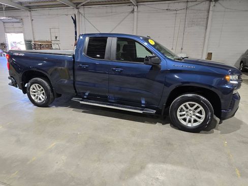 Used 2021 Chevrolet Silverado 1500 RST AWD/4WD image 18