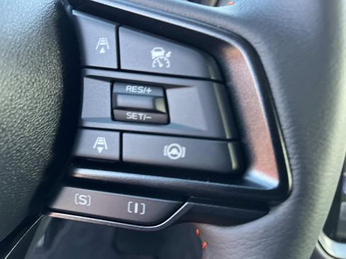 Certified 2025 Subaru Crosstrek 2.5i Limited w/ Crosstrek Mirror Package AWD/4WD image 26