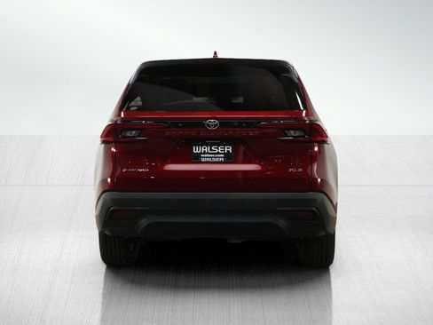 Used 2025 Toyota Grand Highlander AWD Hybrid image 4