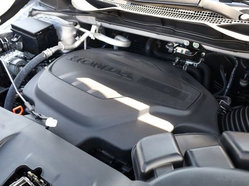 Used 2023 Honda Odyssey Elite image 11