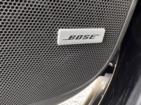 Used 2024 Buick Enclave Premium image 25