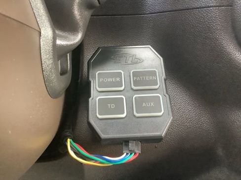 Used 2021 GMC Sierra 1500 SLE image 20