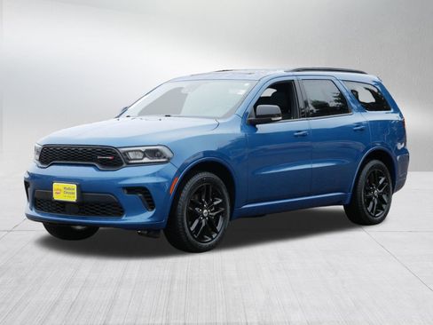 Certified 2024 Dodge Durango GT image 3
