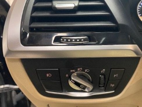 Used 2018 BMW X3 xDrive30i AWD/4WD image 21