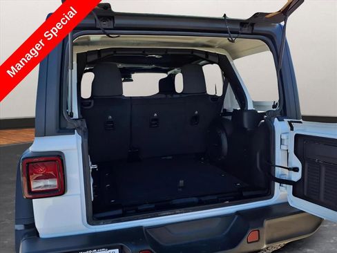 Used 2024 Jeep Wrangler Unlimited Sport AWD/4WD image 14
