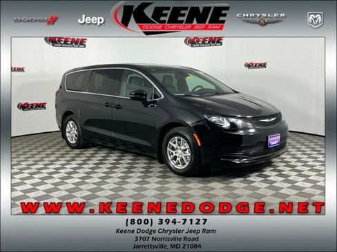 New 2026 Chrysler Voyager LX image 1