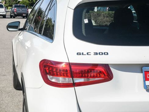 Used 2017 Mercedes-Benz GLC 300 image 6