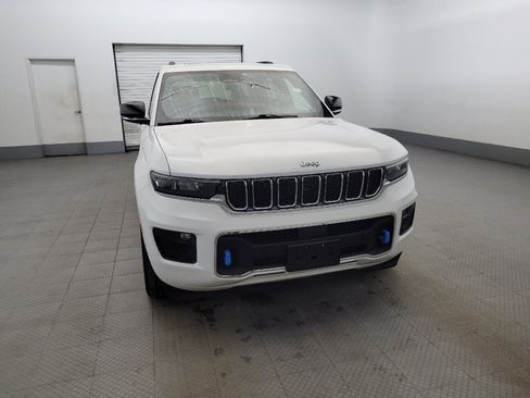 Used 2022 Jeep Grand Cherokee Overland w/ Luxury Tech Group IV image 14